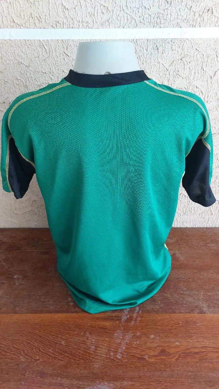 Camisa de Futebol Jamaica Uhlsport  (Retrô)tamanho G - Foto 2