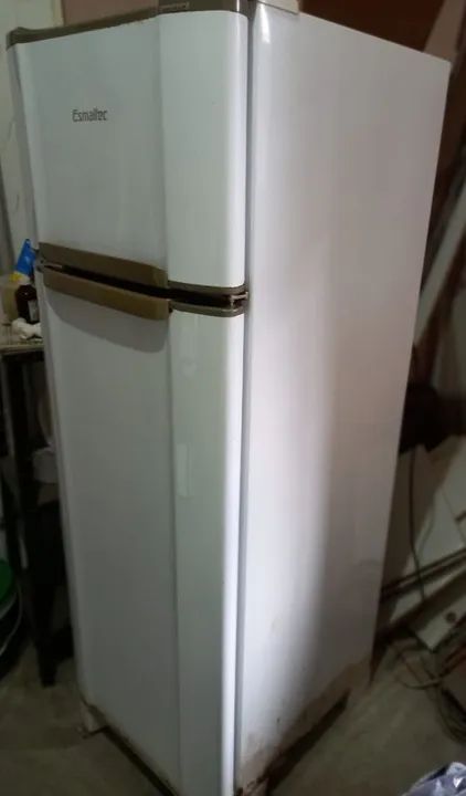 Geladeira com Defeito - Foto 2