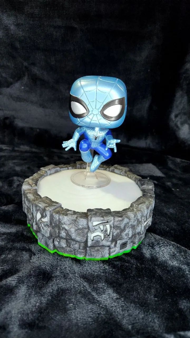 Boneco Funko Pop Spider-Man - Edição Especial