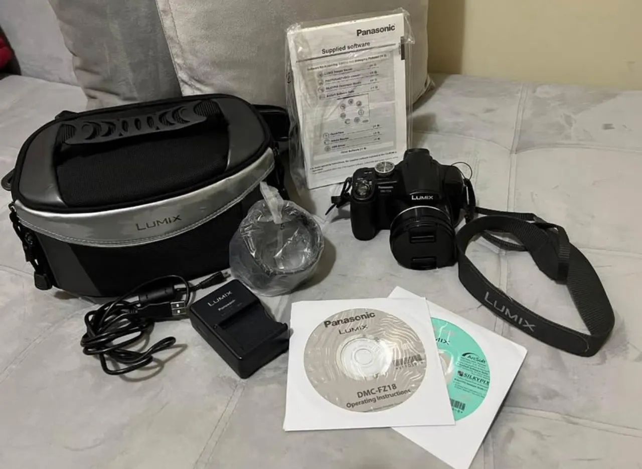 Câmera Fotográfica Panasonic Lumix