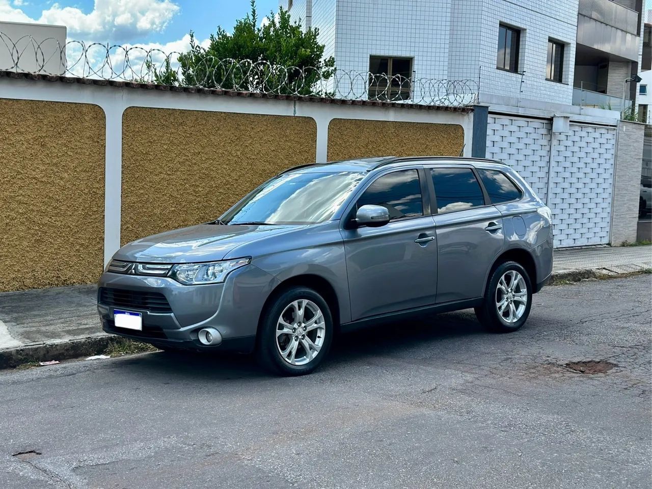 Mitsubishi Outlander 2.0 2015 Com Teto - Foto 2