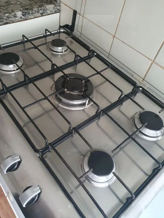 Fogão a gás 5 bocas de piso<br>Marca: Continental modelo Evidenza - Foto 2