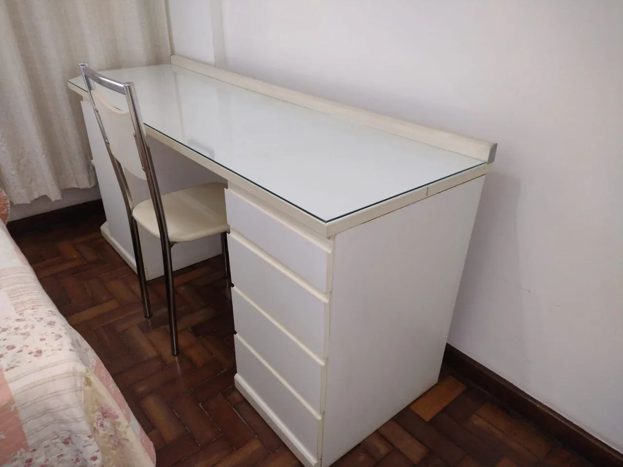 Móvel para trabalho/estudo64596143781249121