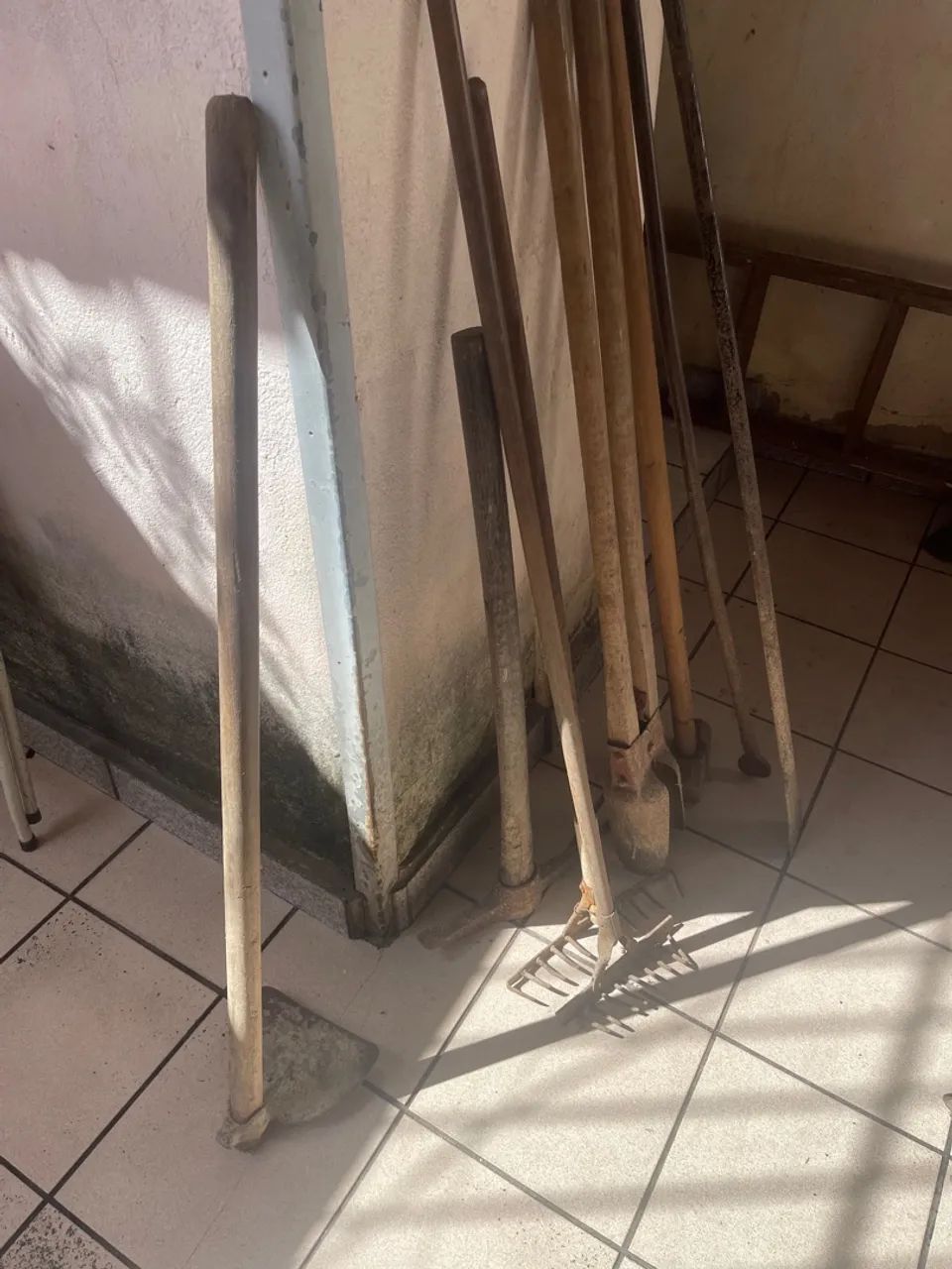 Ferramentas para obra e jardinagem  - Foto 2