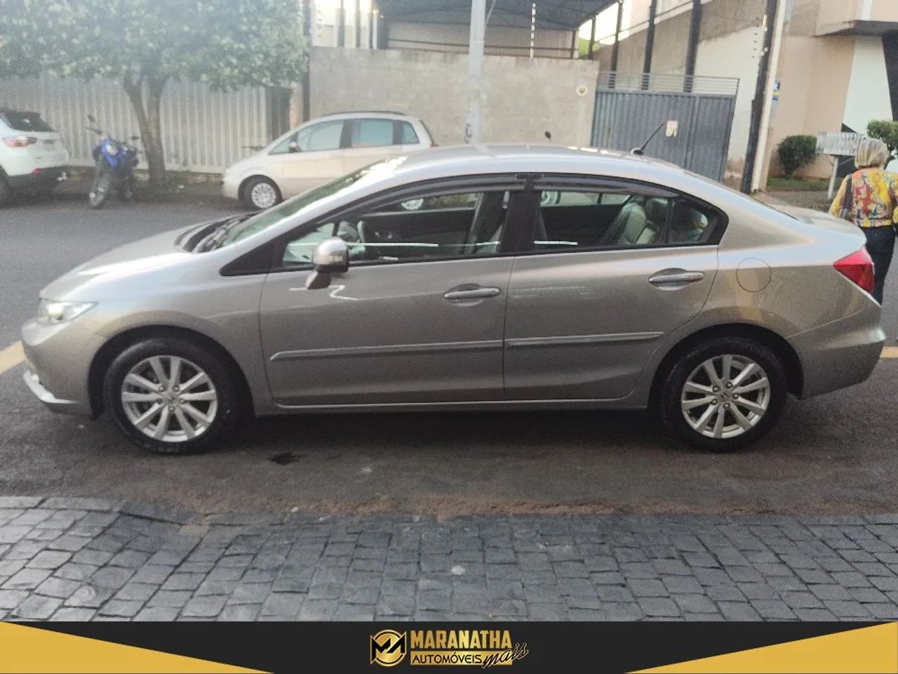 HONDA CIVIC SEDAN LXR 2.0 FLEXONE 16V AUT. 4P FLEX 2014 - Foto 3