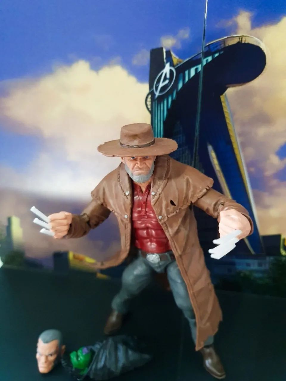 Velho Logan & Bebê Hulk Marvel Legends  - Foto 2