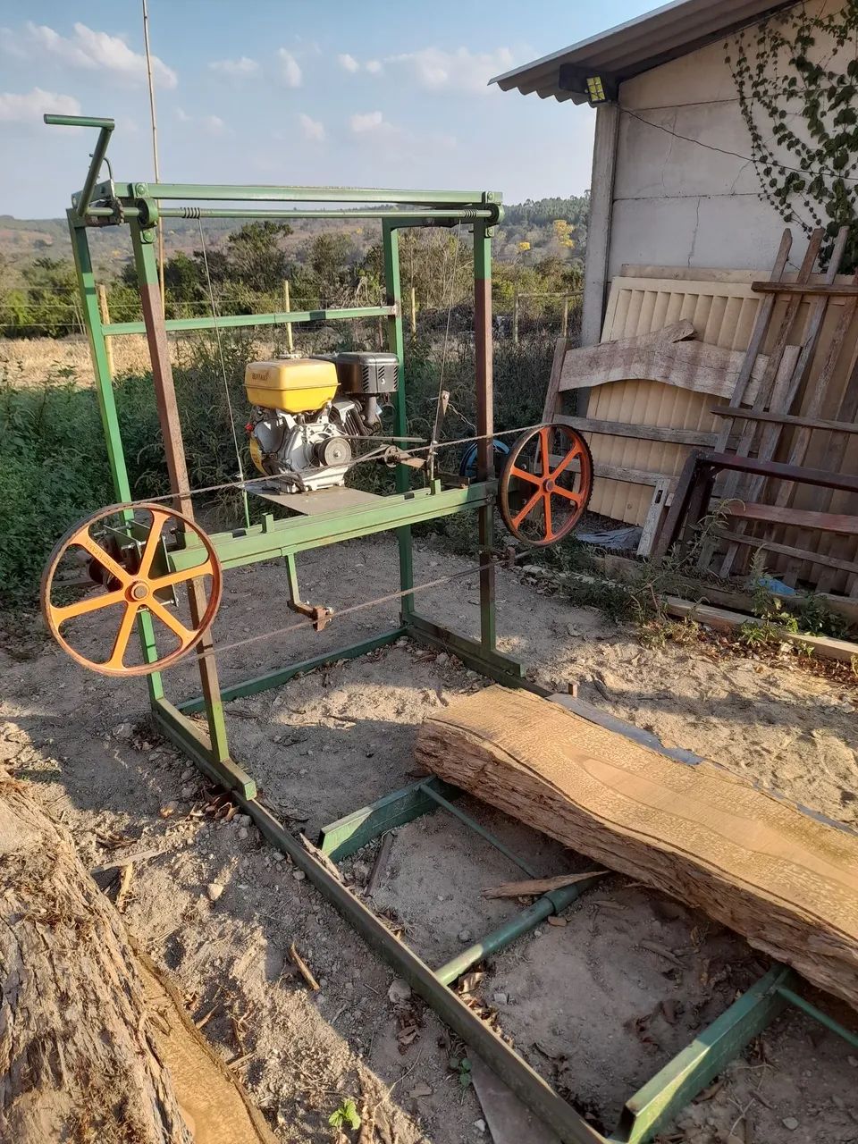 Serra Fita Horizontal para madeira Simples 6 metros com Motor de 15cv