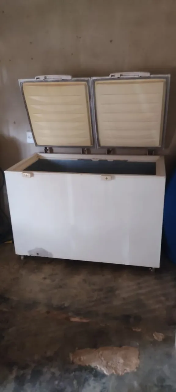 Freezer Horizontal Duas Portas - Ótimo Estado!
