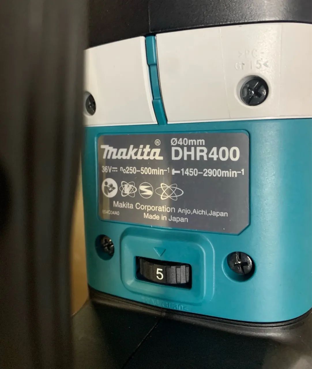Martelo Perfurador Rotativo a Bateria Makita DHR400 - Foto 3