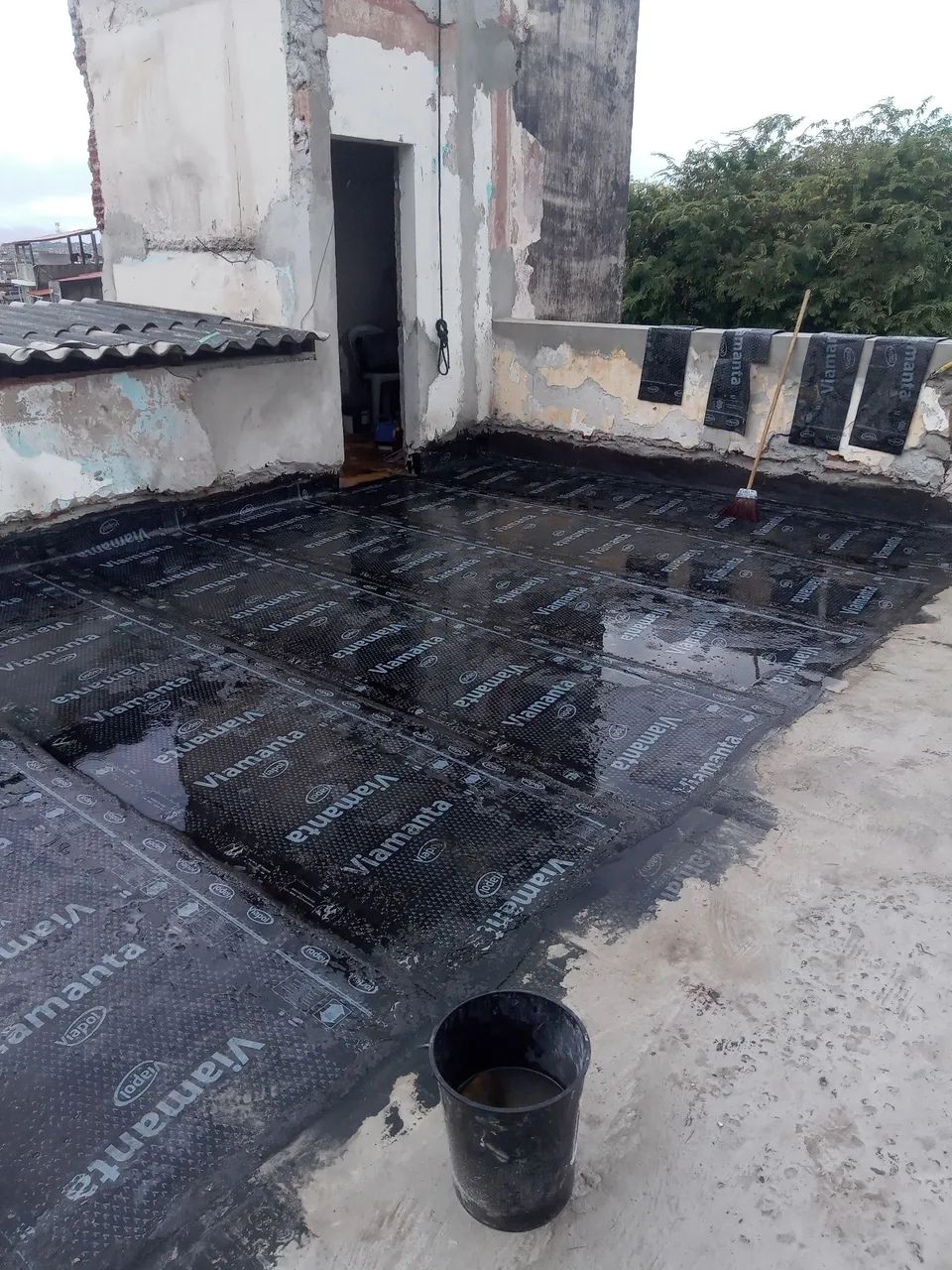 Aplicação de manta asfáltica  - Foto 4