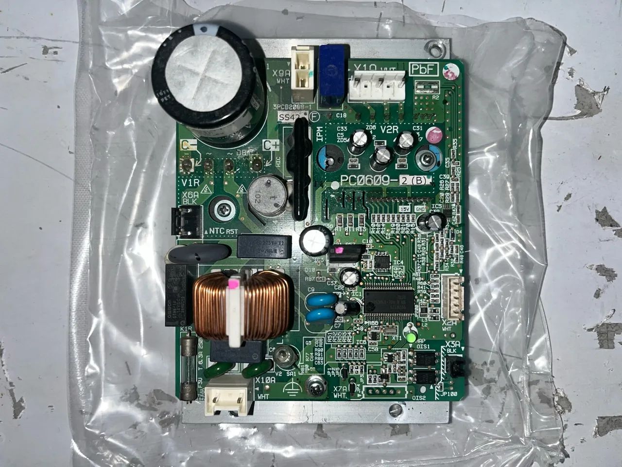 PLACA DE AR-CONDICIONADO (PC0609-2B) - Daikin