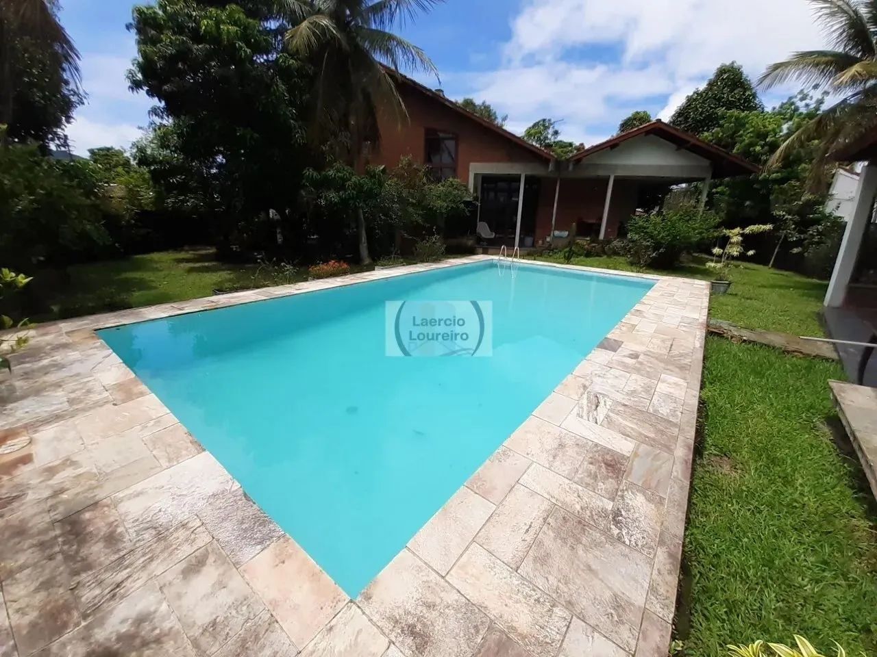 Casa com Piscina Churrasqueira e quintal no Guarujá - Foto 5