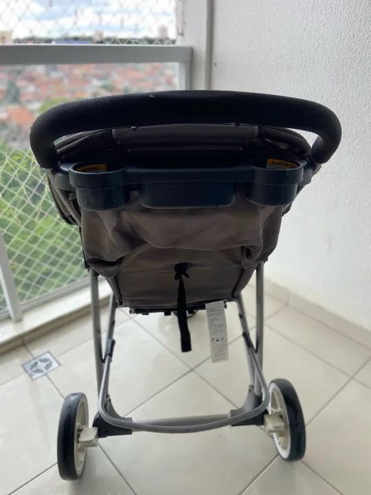Carrinho de bebê Chicco Viaro - Foto 2