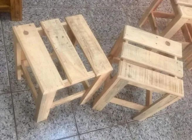 Banquinho Palete Altura 45cm, Largura 32cm, Comprimento 33cm, Perguntas Chamar no WhatsApp - Foto 2