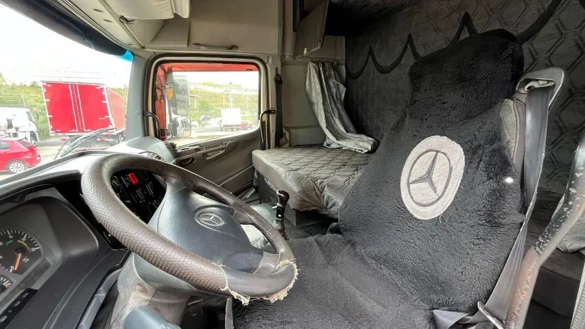 Mb Axor 2540 6x2 Teto Alto Ano 2008 - Foto 13