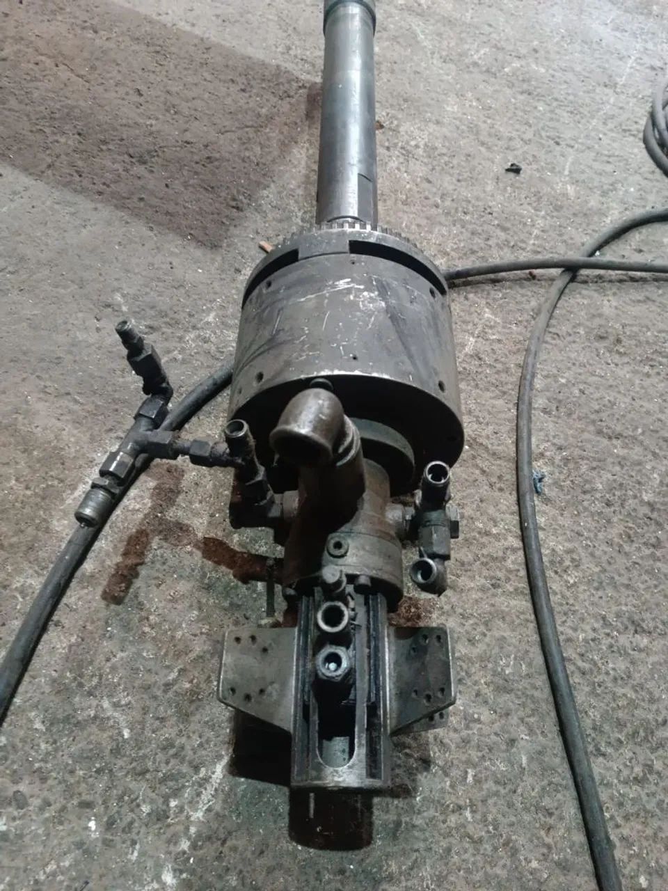 Cilindro hidráulica e pneumático para máquinas CNC  - Foto 5