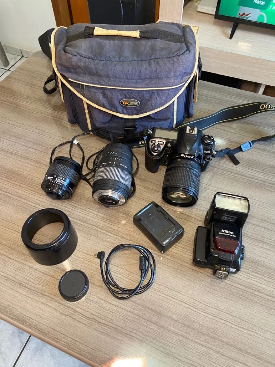 Câmera Nikon D200 Com 3 Lentes + Flash + Acessórios - Foto 6