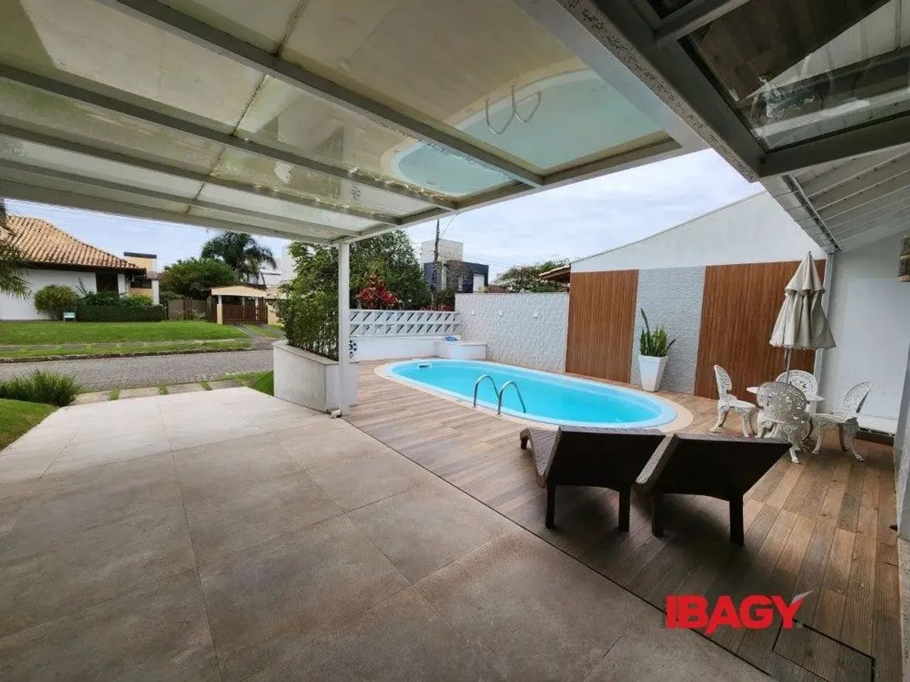 Excelente Casa 4 dormitório(s) em Jurerê Internacional - Florianópolis - Foto 5