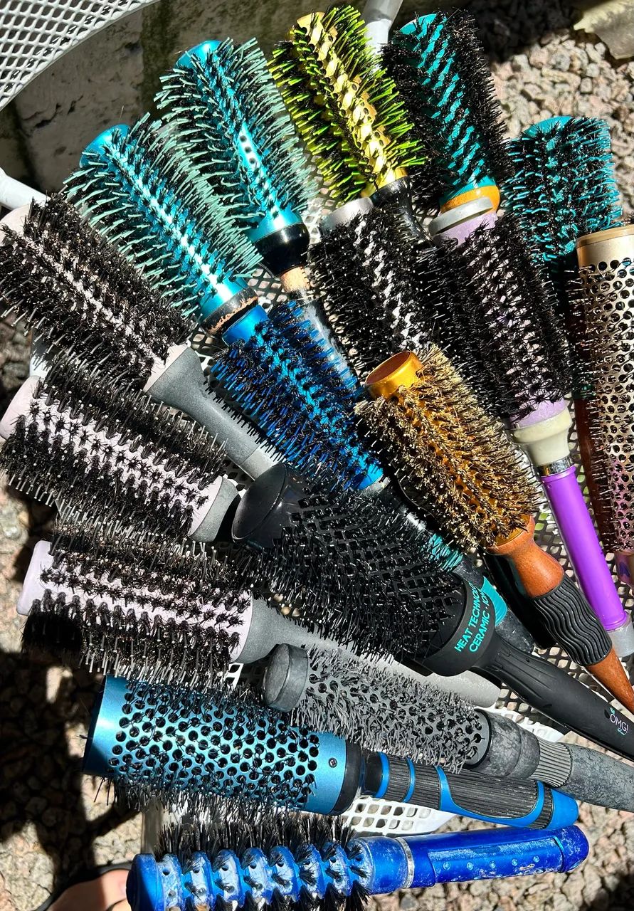 Escovas de cabelo - Foto 3