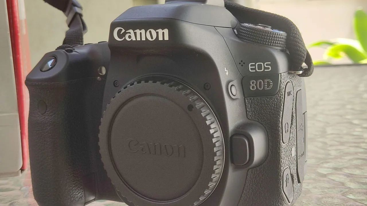 Canon EOS 80D - Câmera DSLR Profissional - Foto 5