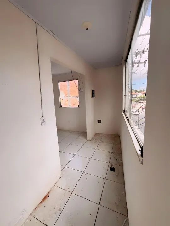 EXCELENTE CASA COMERCIAL ou RESIDENCIAL NA RUA DIRETA DO CABULA 1 - Foto 3