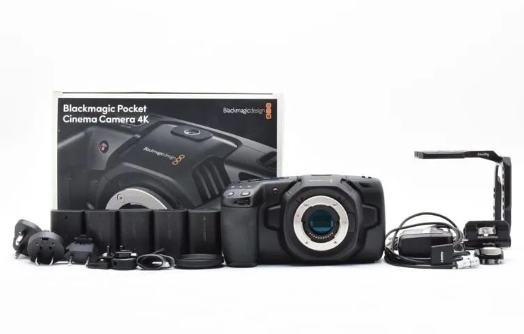 Camera Blackmagic Pocket Cinema Camera 4K com extras !
