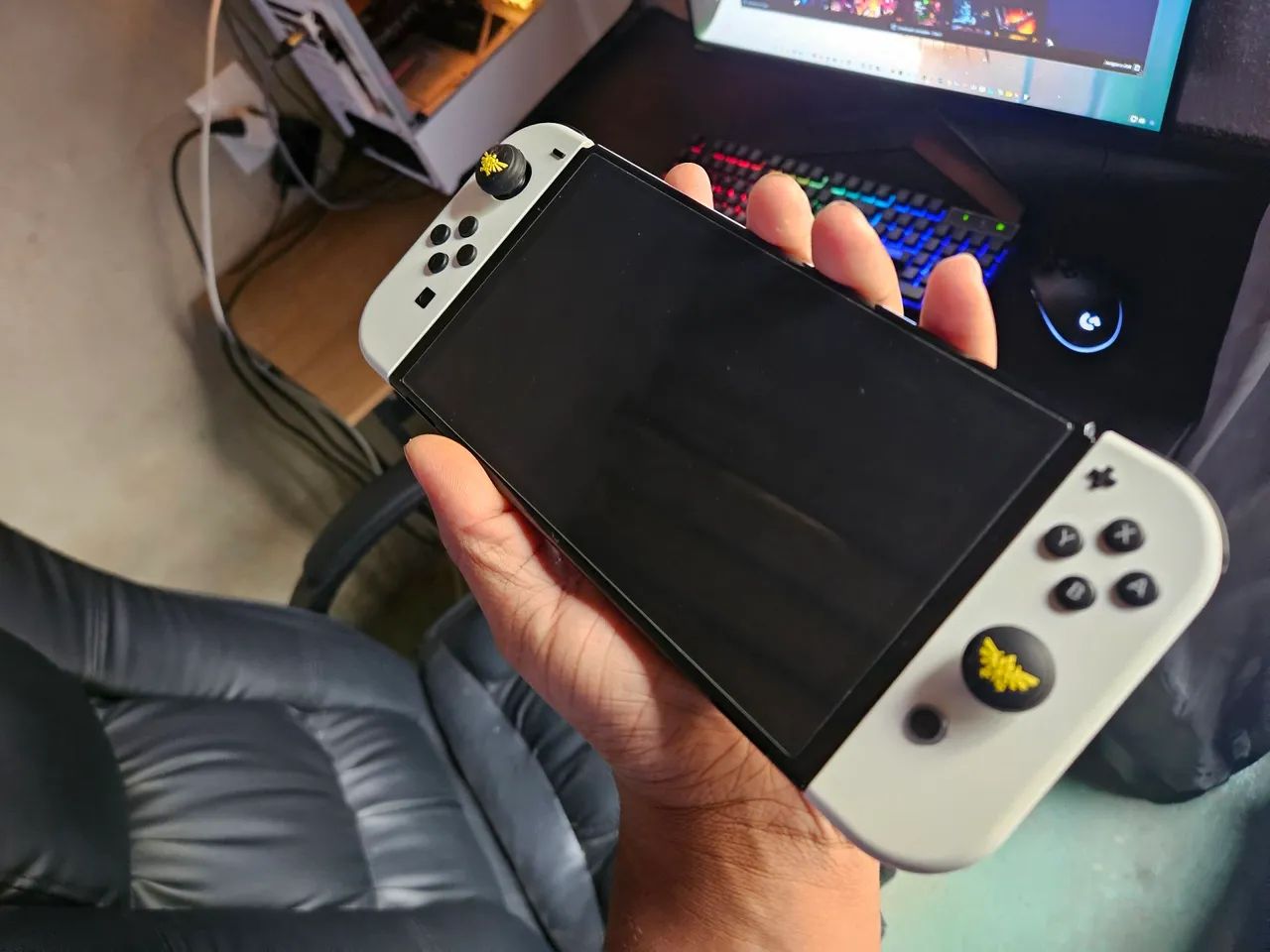 Troco por ps4 PRO somente,nintendo switch oled desbloqueado muito