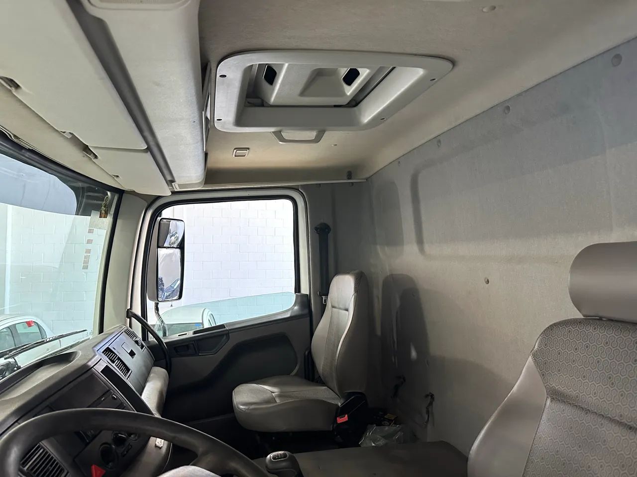 VOLKSWAGEN CONSTELLATION 24.280 6X2 - Foto 15