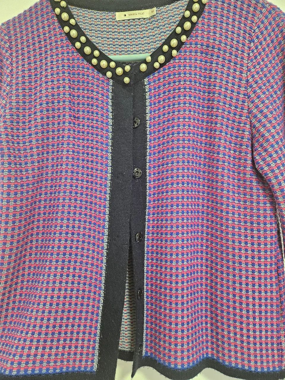 Cardigan Feminino com Detalhes em Pérolas - Maria Filo- P - Foto 2