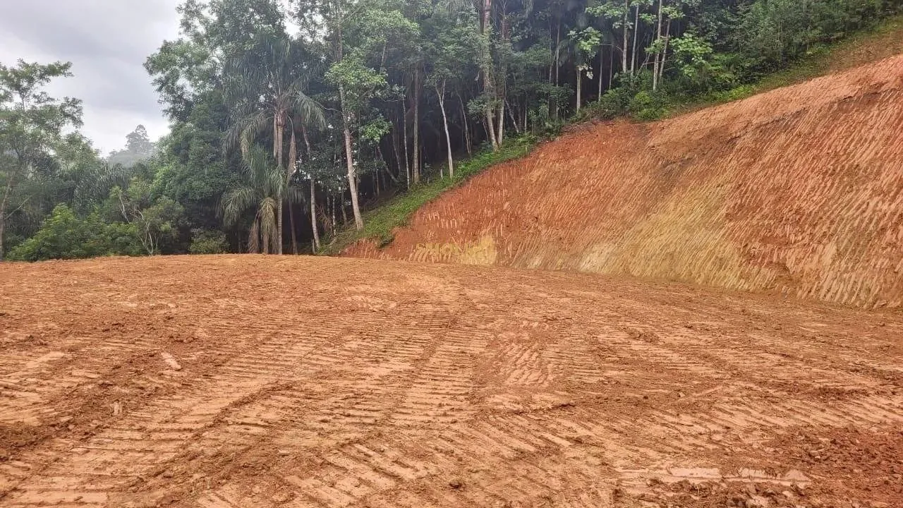 Terreno no Condomínio Real Parque Novo Norte