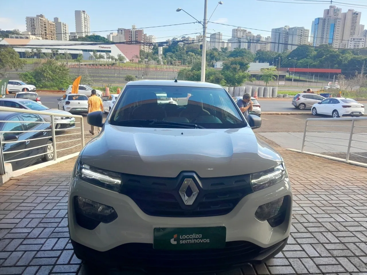 Renault Kwid 2024 1.0 12v sce flex zen manual