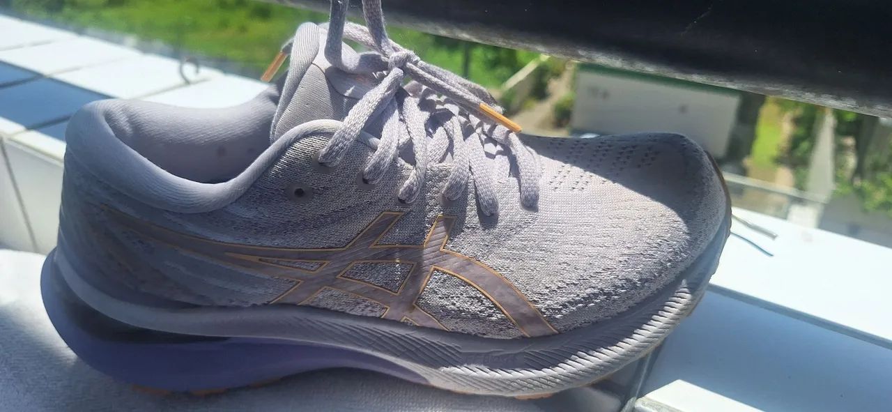 Tênis Asics Feminino para Corrida Kayano 29