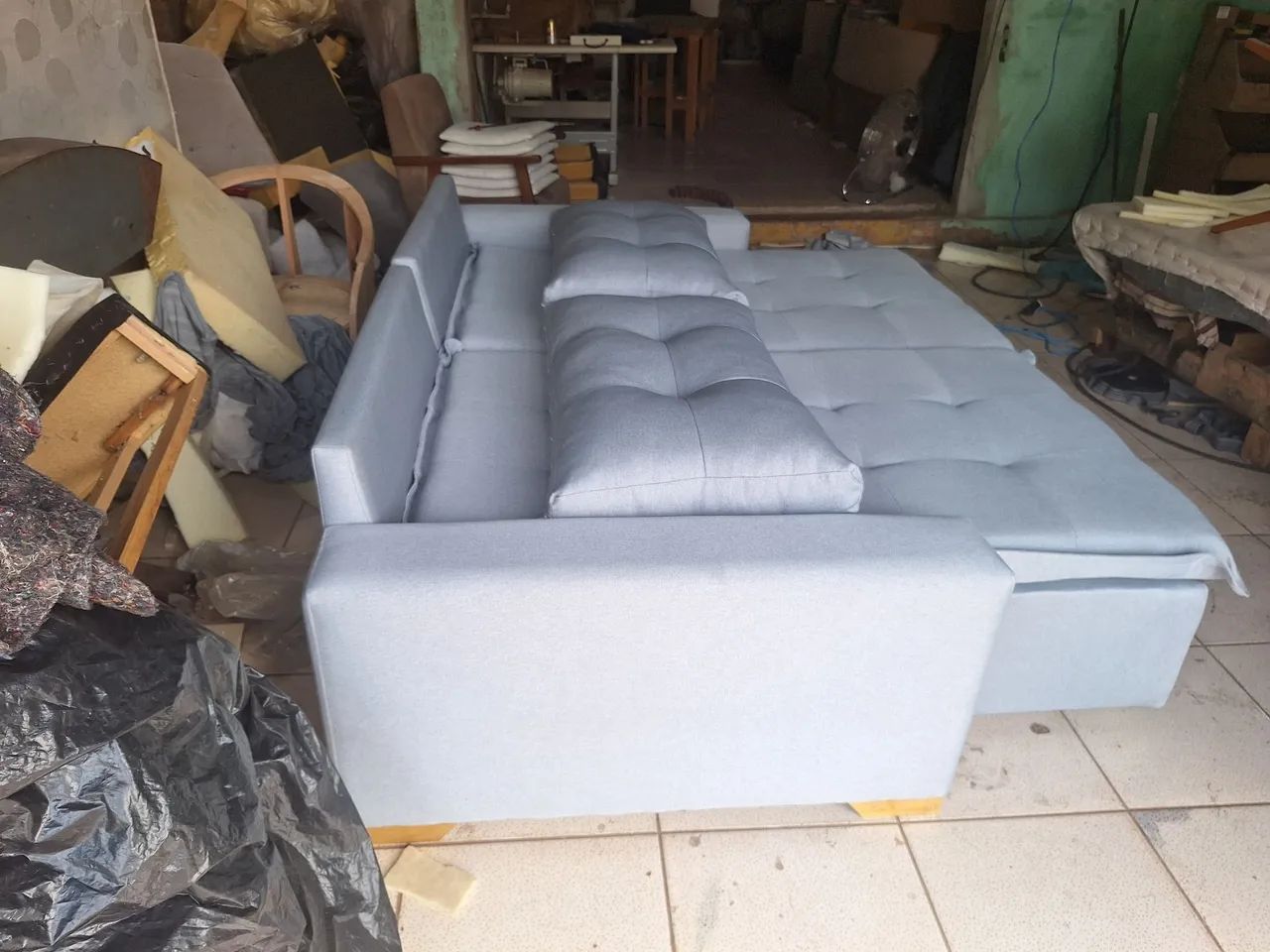Sofa caixa zero 2metros e 20 todas as cores só por encomenda  - Foto 3