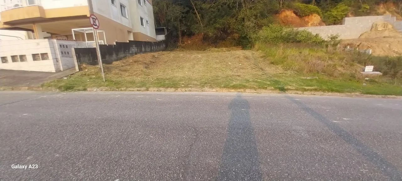 Limpeza de terrenos, corte de grama, roçados, cerca - Foto 5