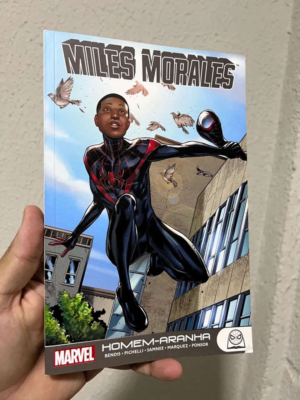 Miles Morales volumes 1, 2 e 3  - Foto 3