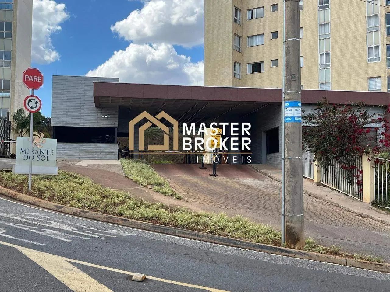 Aluguel: Apartamento residencial 4 dorms mobiliado em Alphaville (Frente) | 3 vagas