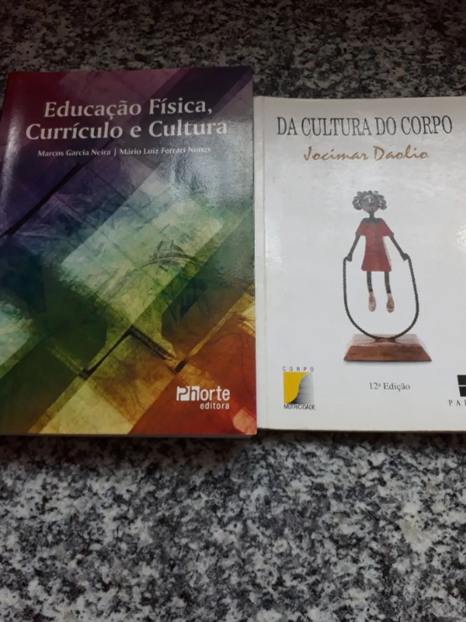 Livros - Foto 2