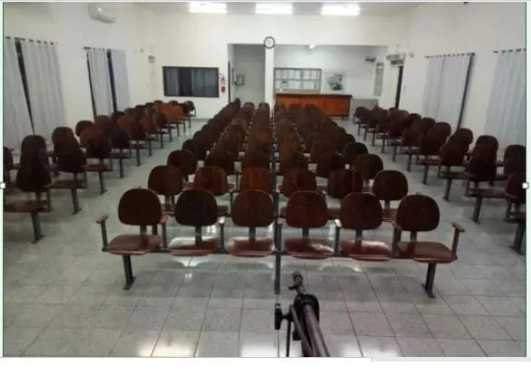 Imóvel Comercial para Venda em Corumbá, Maria Leite, 1 dormitório, 2 banheiros, 5 vagas