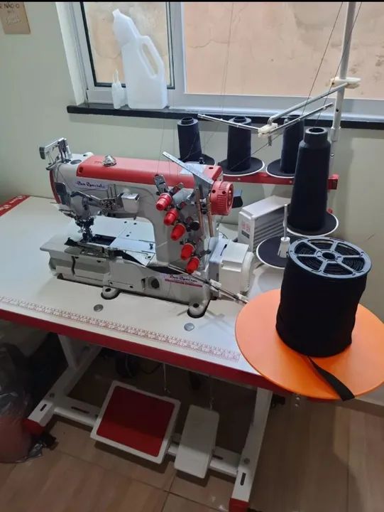 Máquina de Costura Galoneira SunSpecial Novíssima - Foto 2