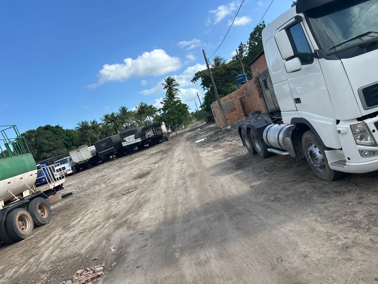 Alugam-se lotes industrial/comercial na BR 324