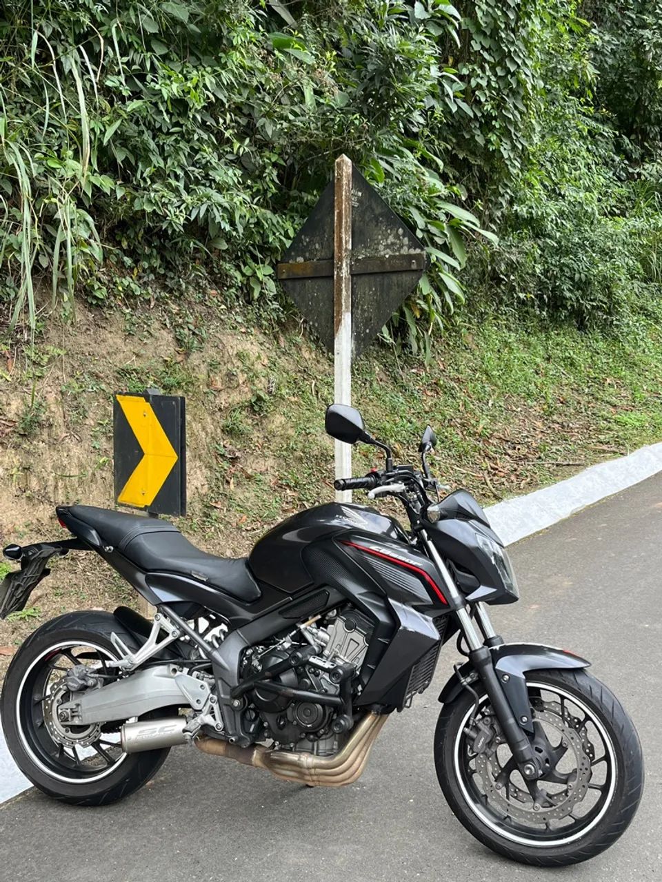 Cb650f 2015 conservada - Foto 5