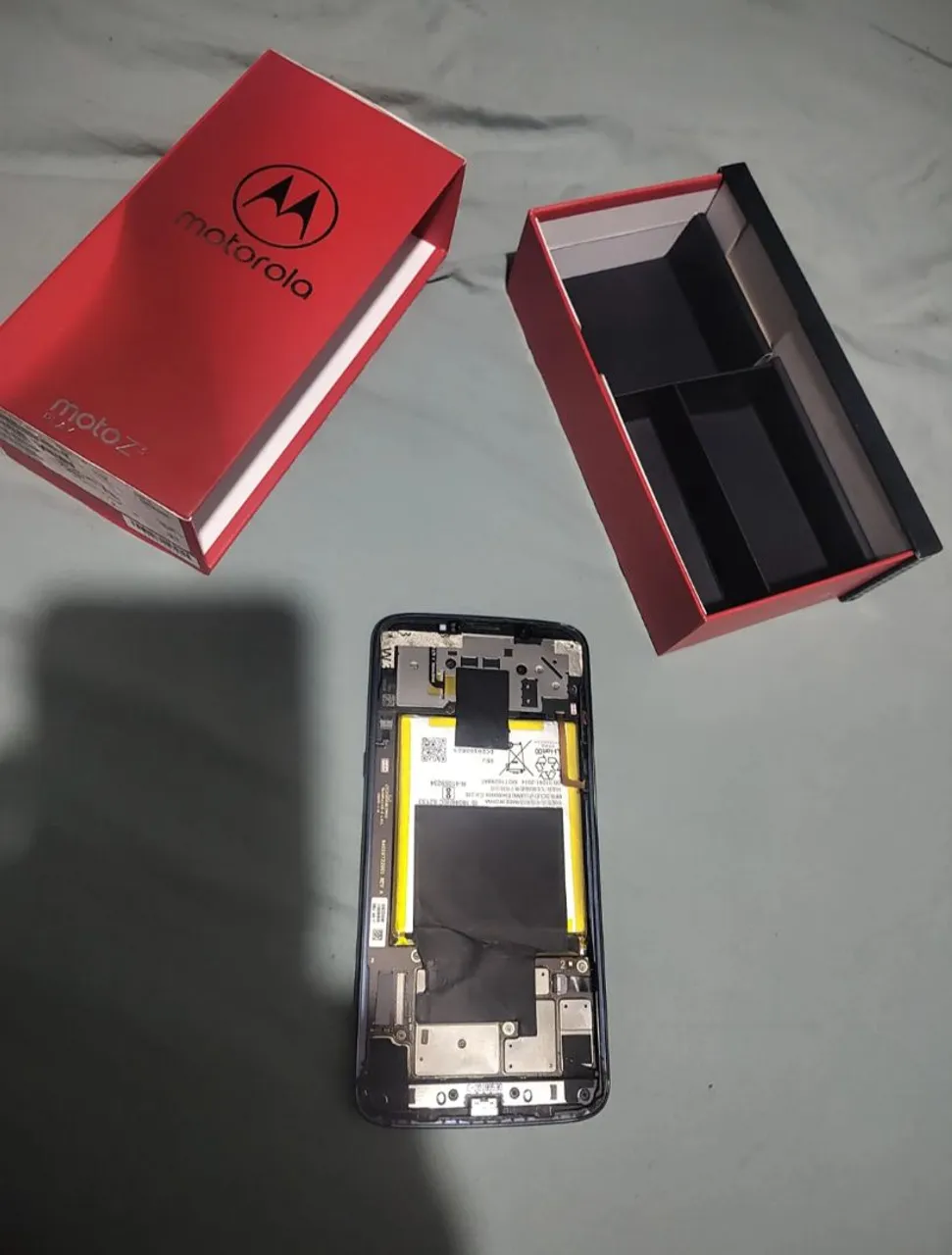 Moto z3 play (leia o anúncio)