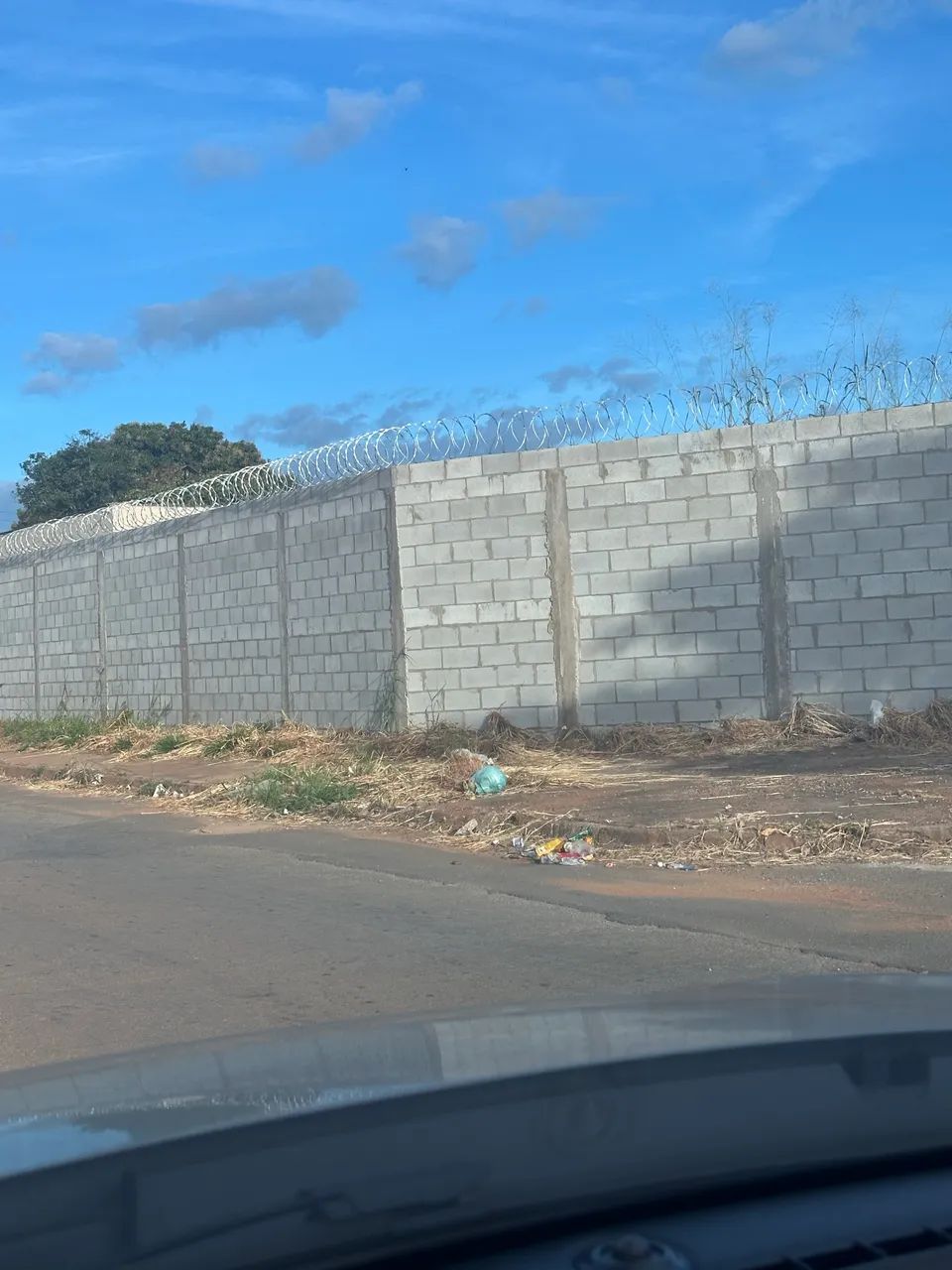 Aluguel de lote 1000 metros bem seguro murado e com cerca!!  - Foto 2