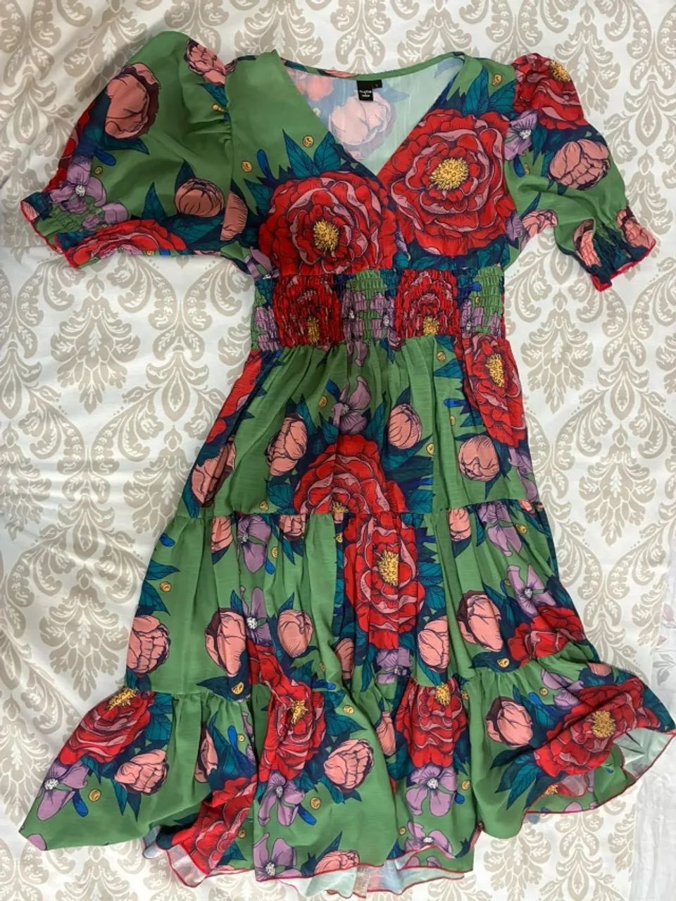 VESTIDO VERDE ESTAMPADO- TAM 