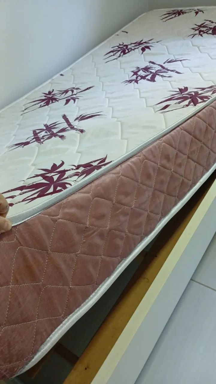 Vende cama solteiro MDF com colchão  - Foto 5