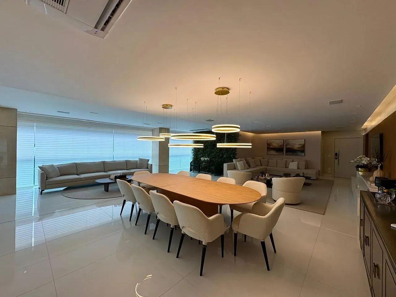Uber Luxury Style  Setor Bueno, 359m², 3 Suítes, Mobiliado, 4 Vagas Individuais - Foto 4