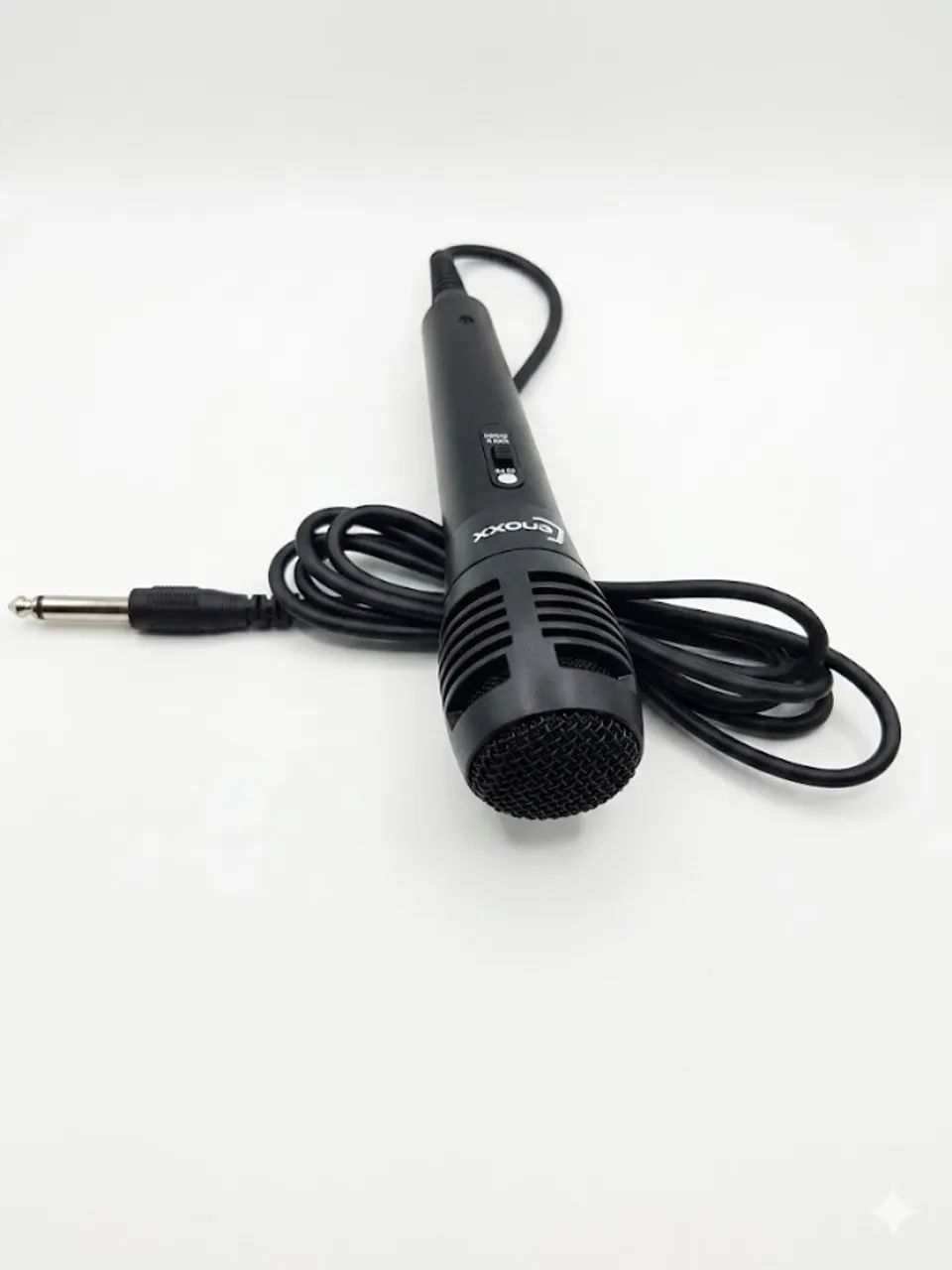 Microfone Lenoxx Dynamic Com Cabo 2 Metros P10 Para Karaokê Caixa De Som + Frete Grátis