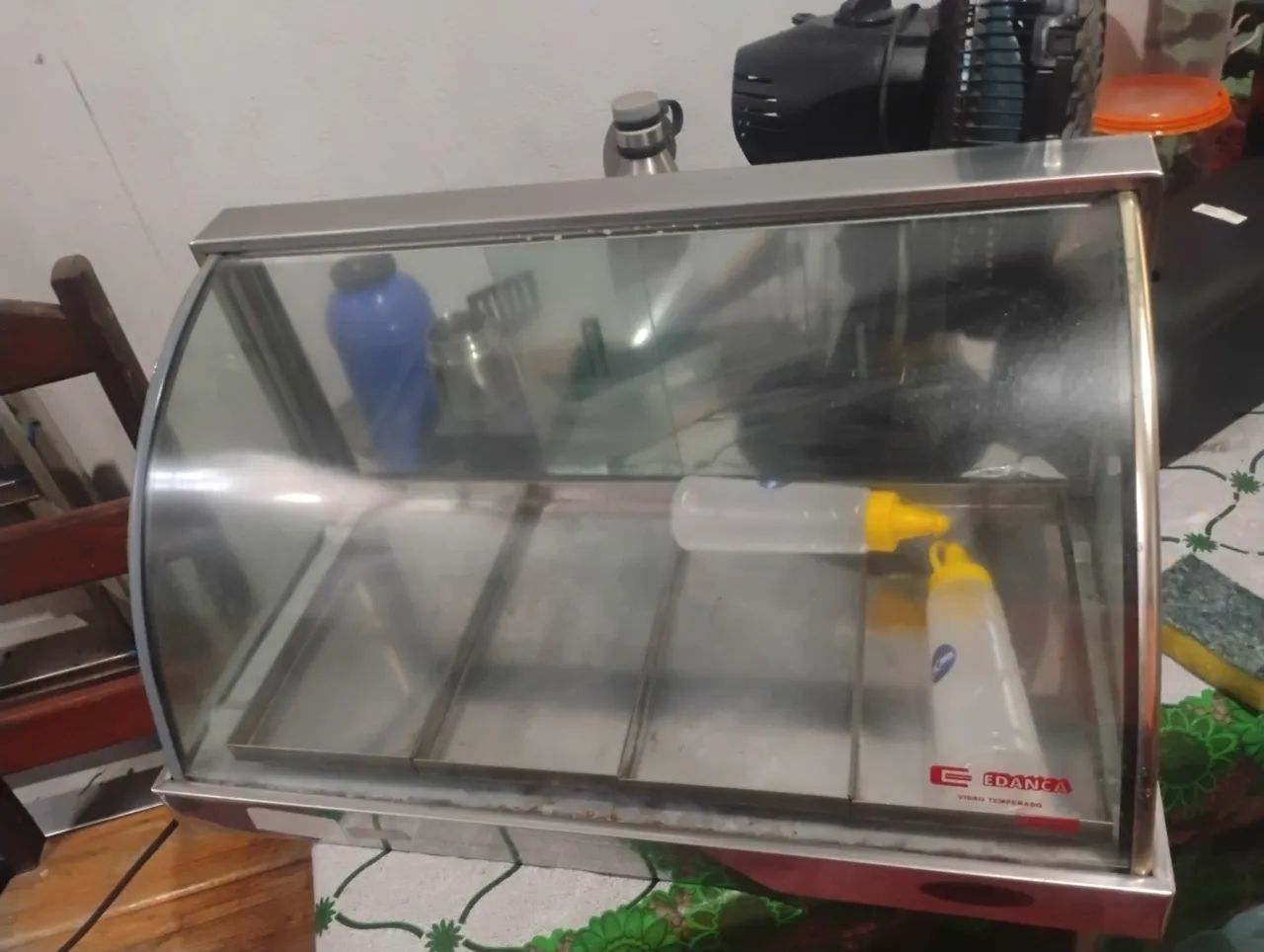 Vendo estufa para salgados 4 bandejas - Foto 3