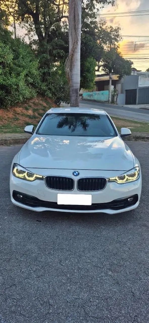 BMW 320I A Modern/sport TB 2.0/a.flex 16V 4P 2018 2018