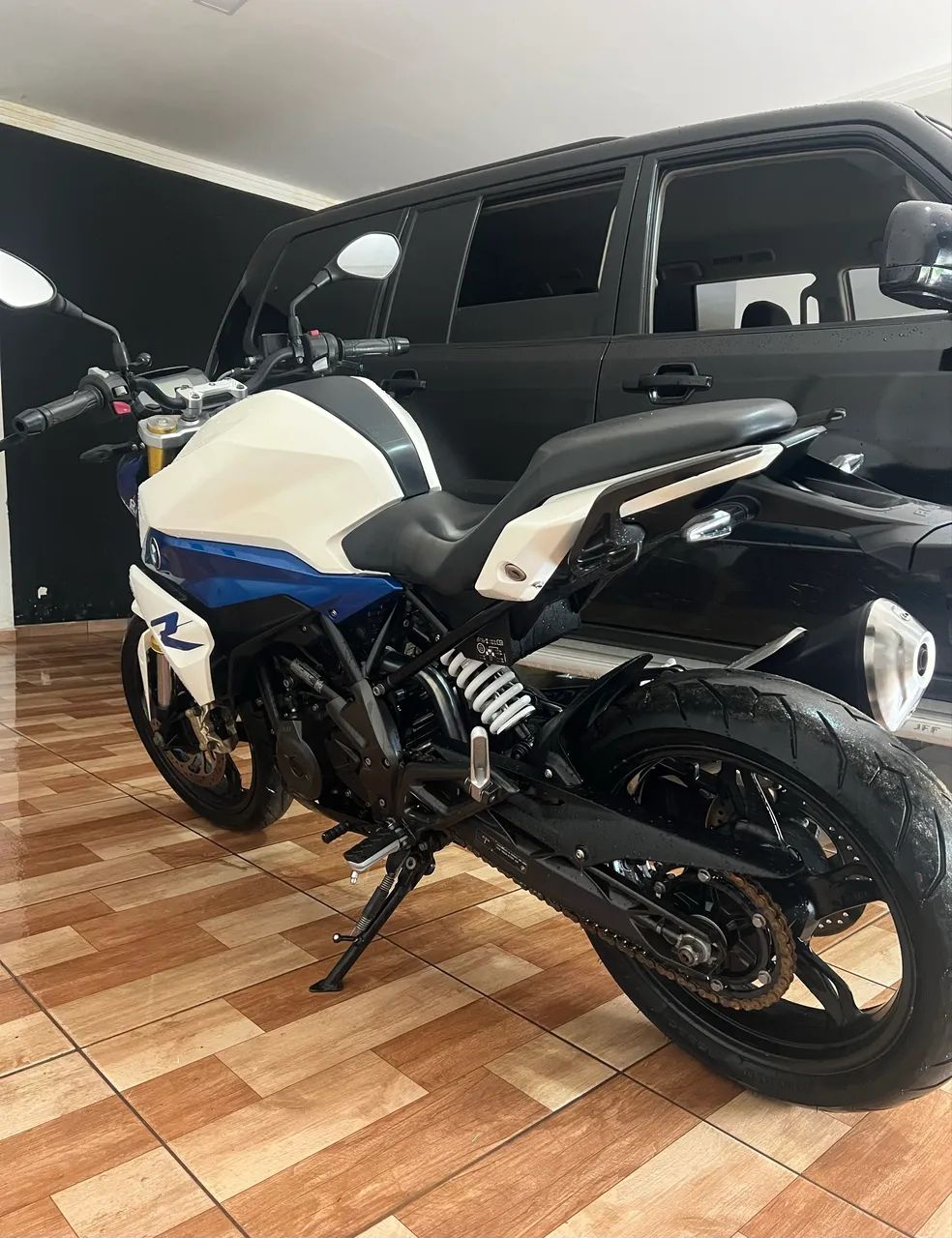 Moto muito conservada 